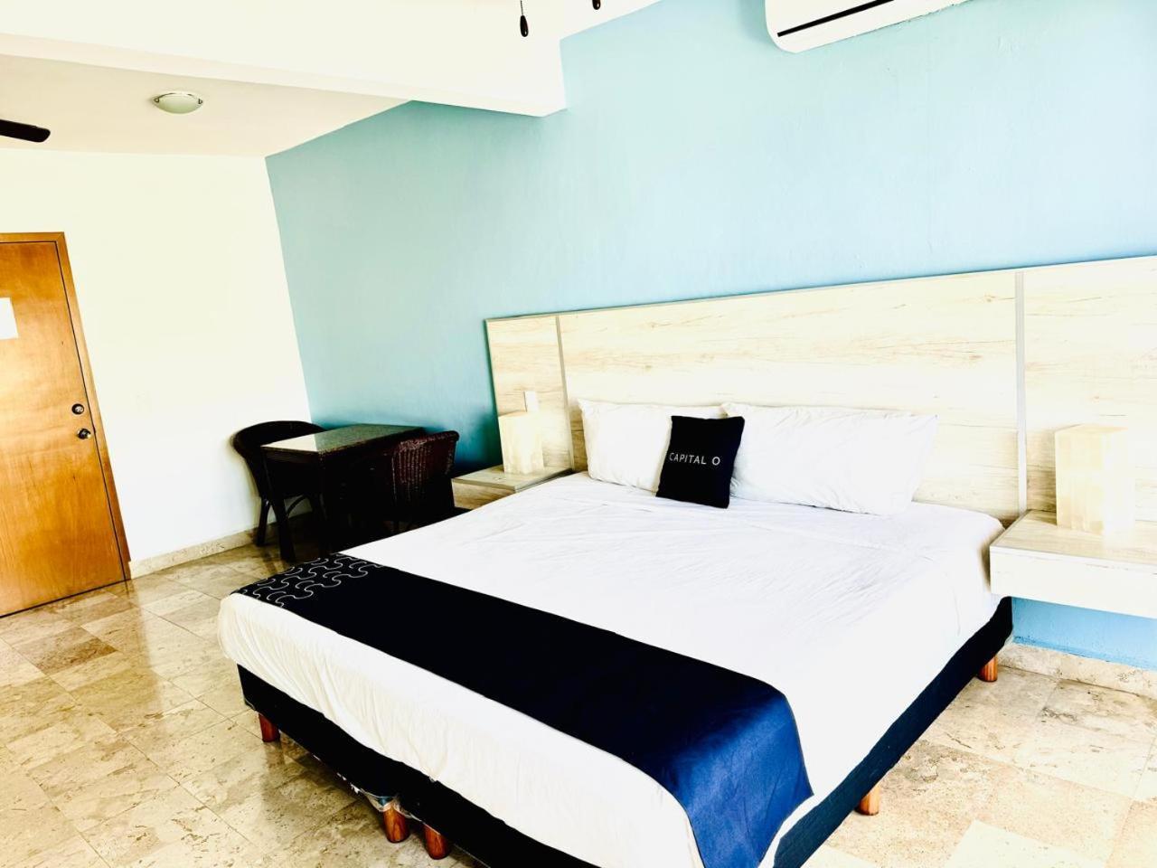 Hotel Punta Esmeralda Плая дел Кармен Екстериор снимка